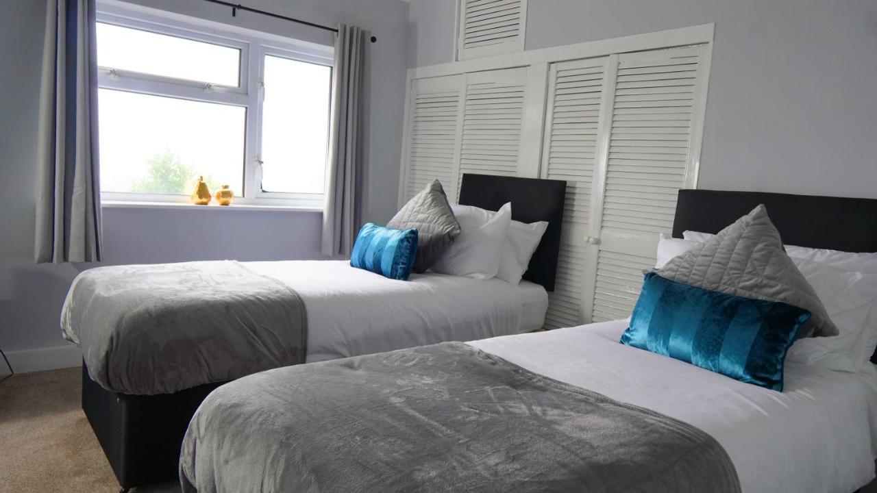 Holiday home Portobello House - Four Bedroom House Perfect For Contractors - Sleeps 6 - Free Parking *